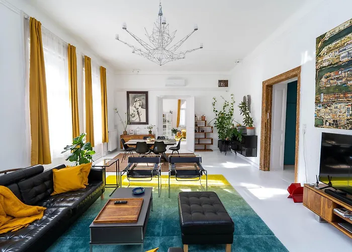 Massimo\'S Palace Appartament